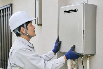 給湯器の取り付けに資格は必要？